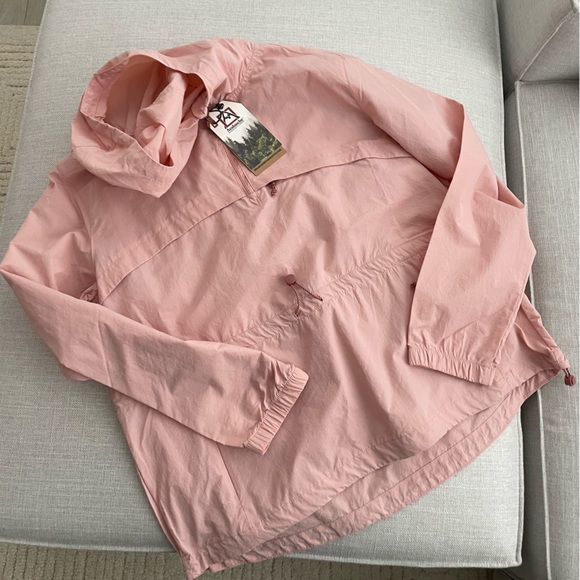 Avalanche lightweight pullover windbreaker - Picture 2 of 7